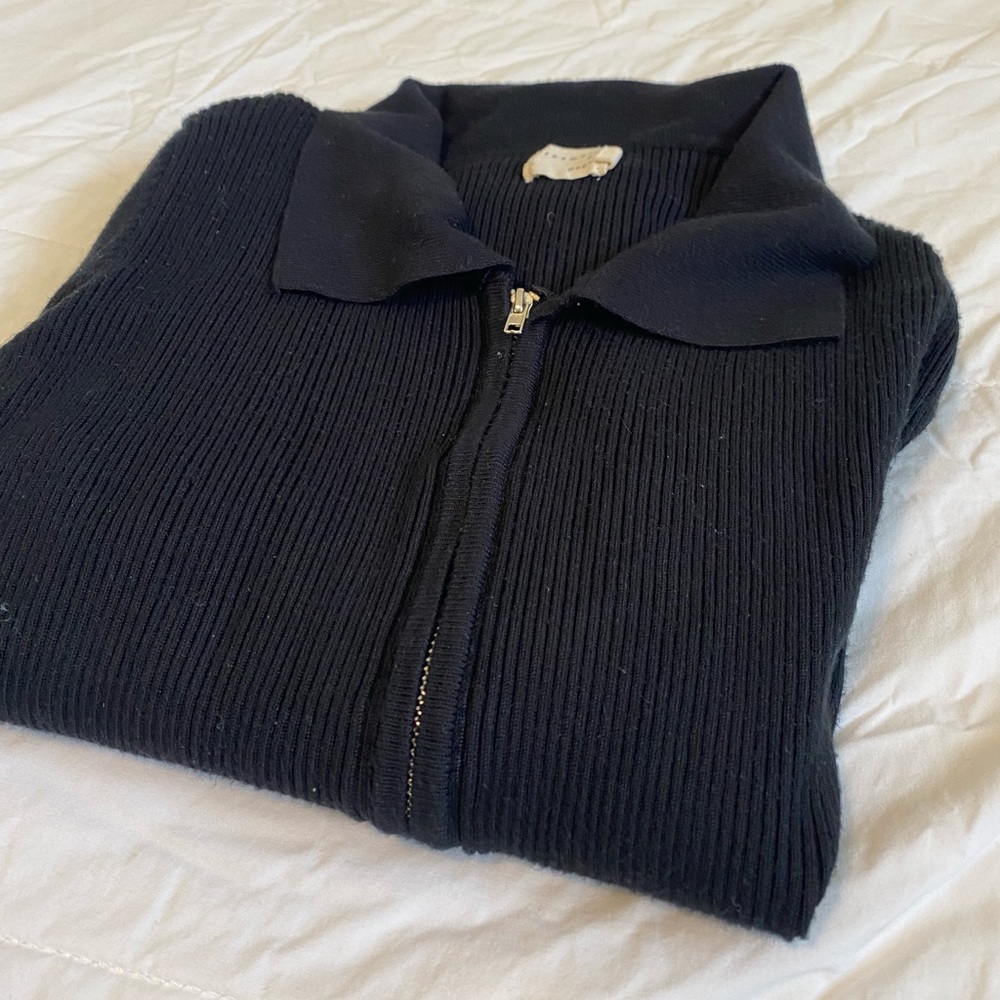 Black Front Zip Collared Long-Sleeve Top - Picture 5 of 8